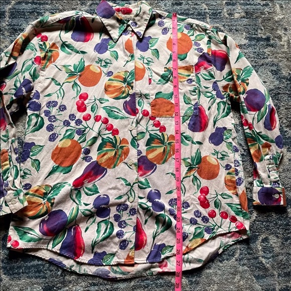 SOLD Vintage Bushwacker Button Down Blouse with - Picture 5 of 6